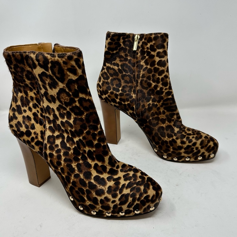 Vince Camuto Leopard Cheetah Calf Hair Heeled Ankle Boots 11